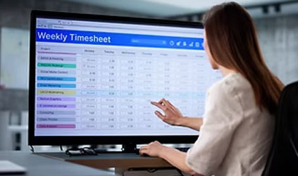 How To Calculate Overtime Pay Software On Computer Monitor